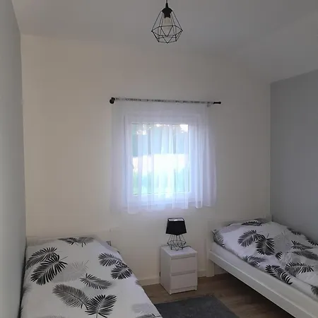 Nad Jeziorem Glebokim Faszcze